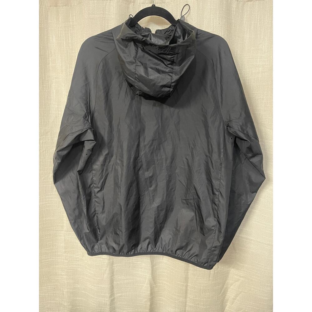 Nike Men's Windbreaker Black Gold Size Small Lightweight LIVESTRONG Edition - Picture 4 of 9